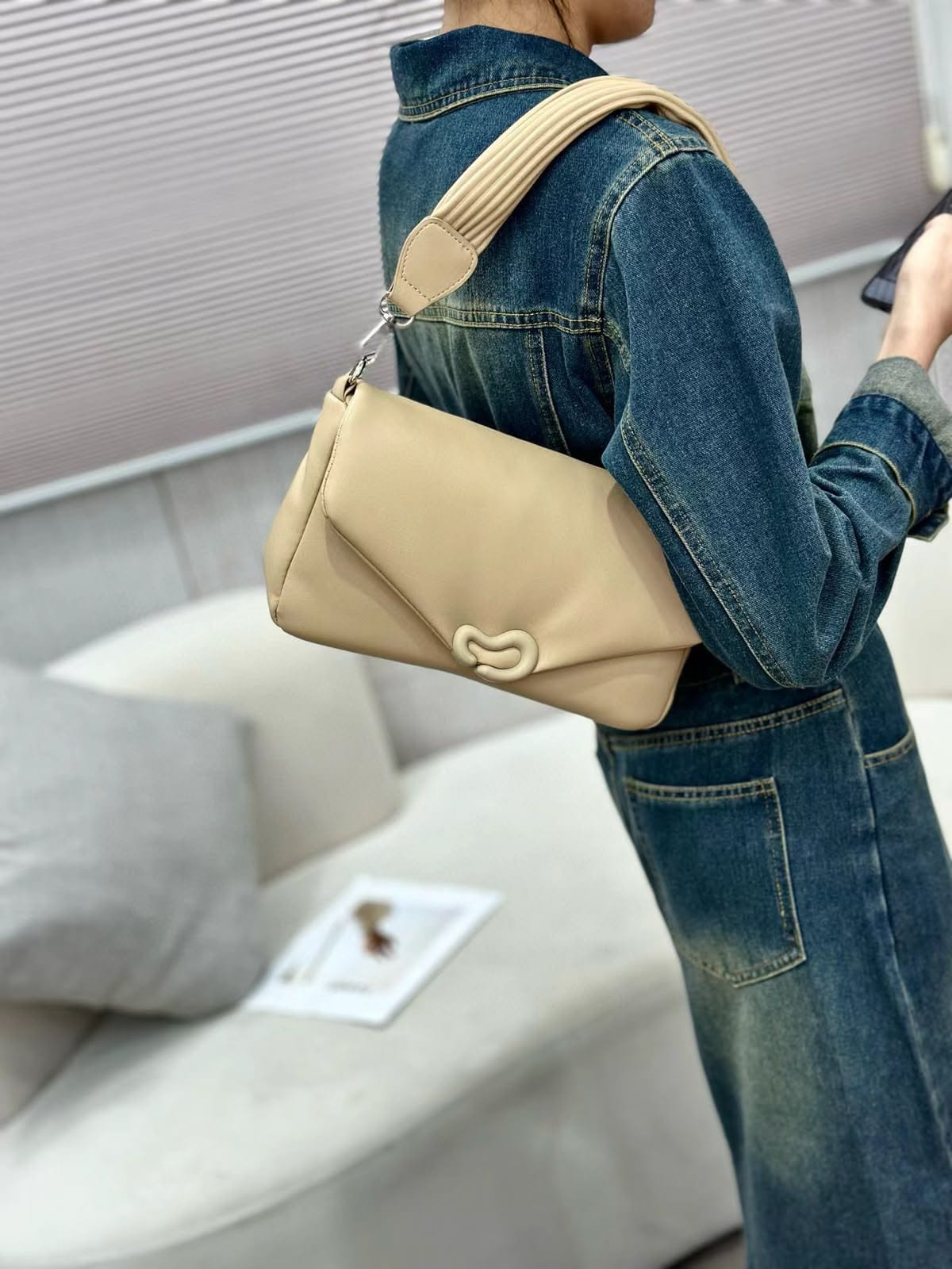 Pinkorra Branded Envelope Flap Crossbody & Shoulder Bag | Knotted Loop Hardware | Pleated Strap | Premium Soft Leather | 10 Colors