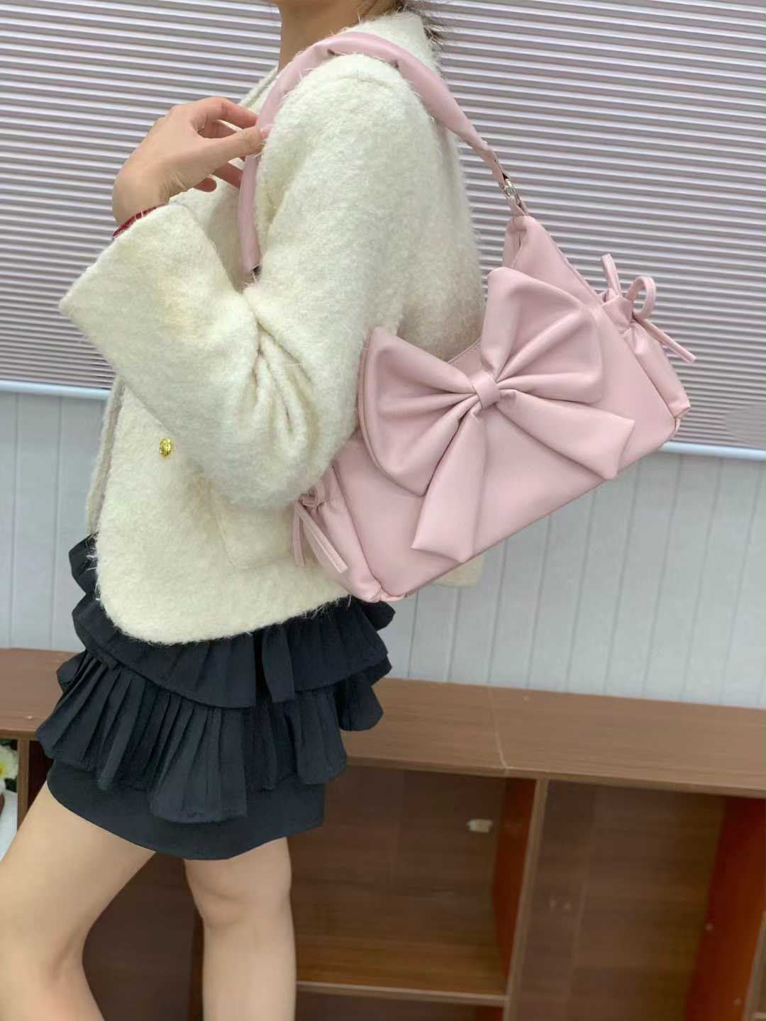 Premium Bow Style Handbag & Crossbody Bag Set for Women | Luxury 2-Piece Leather Bag Combo | Pinkorra